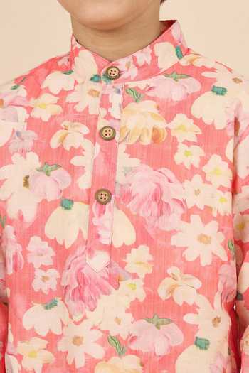 StyloBug Multi Color Polyester Printed Kurta And Pant Set at Aza Fashions StyloBug_Multi Color Polyester Printed Kurta And Pant Set _at_Aza_Fashions