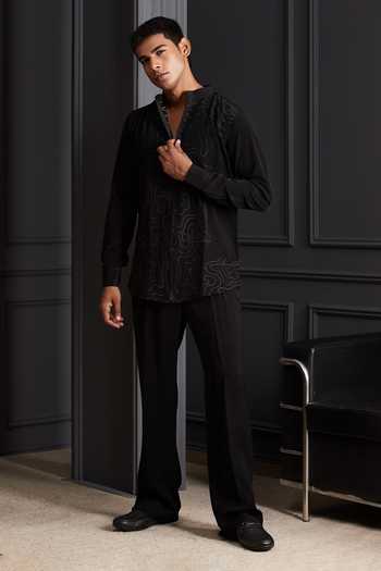 Buy Soniya G Black Suiting Aks-e-raaz Embroidered Tuxedo Set Online at Aza Fashions Buy_Soniya G_Black Suiting Aks-e-raaz Embroidered Tuxedo Set _Online_at_Aza_Fashions