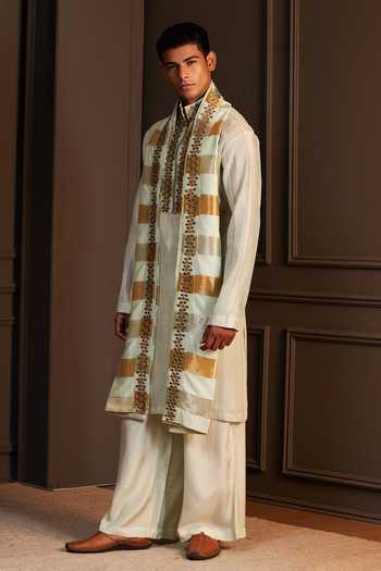 Buy_Soniya G_Cream Georgette Zarin Sequin Kurta Set With Stole _Online_at_Aza_Fashions