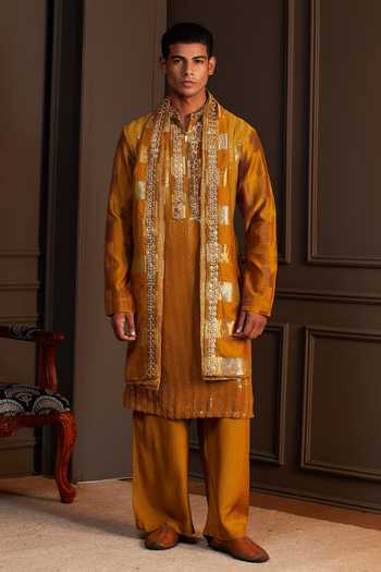 Soniya G Kesar Sequin Kurta Set With Stole 