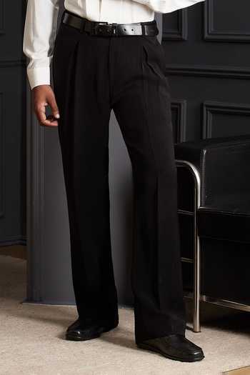 Soniya G Black Suiting Beads Naqsh Noir Emroidered Tuxedo Set Online at Aza Fashions Soniya G_Black Suiting Beads Naqsh Noir Emroidered Tuxedo Set _Online_at_Aza_Fashions