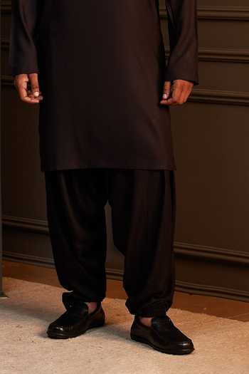 Soniya G Black Silk Aarambh Embroidered Sherwani Set Online at Aza Fashions Soniya G_Black Silk Aarambh Embroidered Sherwani Set _Online_at_Aza_Fashions
