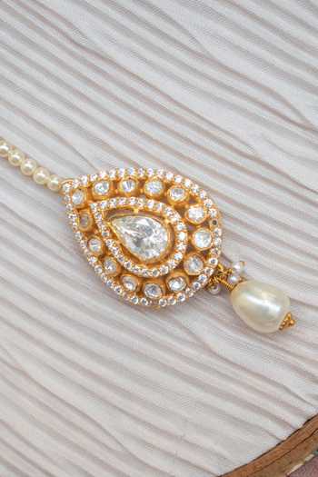 Solv Jewellery Himanshi Embellished Maangtikka 
