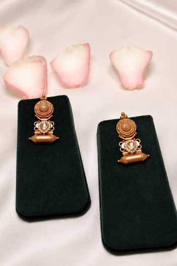 Solv Jewellery Gold Plated Dholna Patti Necklace And Earrings Online at Aza Fashions Solv Jewellery_Gold Plated Dholna Patti Necklace And Earrings _Online_at_Aza_Fashions