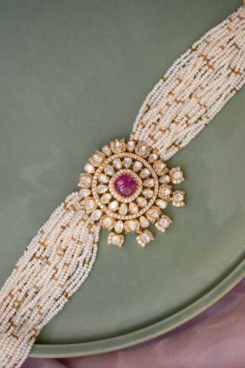 Shop Solv Jewellery Gold Plated Blush Bouquet Choker With Earrings Shop_Solv Jewellery_Gold Plated Blush Bouquet Choker With Earrings