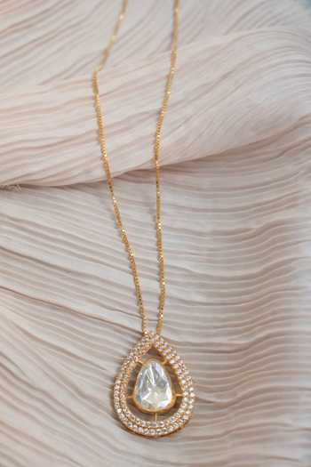 Buy Solv Jewellery Gold Plated Dewdrop Delight Pendant Necklace Online at Aza Fashions Buy_Solv Jewellery_Gold Plated Dewdrop Delight Pendant Necklace _Online_at_Aza_Fashions