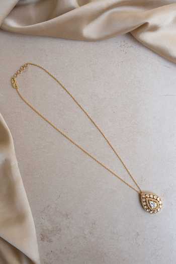 Solv Jewellery Gold Plated Nirvi Moissanite Polki Stone Pendant Necklace Online at Aza Fashions Solv Jewellery_Gold Plated Nirvi Moissanite Polki Stone Pendant Necklace _Online_at_Aza_Fashions