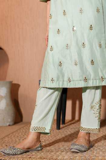 Shop Pooja Popli Green Chanderi Silk, Muslin, Silk, Organza Nazakat Mirror Work Kurta Salwar Set Online at Aza Fashions Shop_Pooja Popli_Green Chanderi Silk, Muslin, Silk, Organza Nazakat Mirror Work Kurta Salwar Set _Online_at_Aza_Fashions