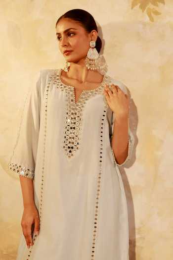 Buy_Pooja Popli_Blue Silk, Organza V-neck Nazakat Mirror Embroidered Kurta Salwar Set _Online_at_Aza_Fashions