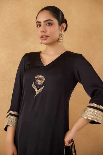 Buy_Pooja Popli_Black Modal, Silk, Organza V-neck, Embroidered Kurta Floral Print Dhoti Pant Set _Online_at_Aza_Fashions