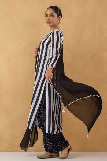 Shop Pooja Popli Black Silk, Cotton, Organza Round Neck Striped Print Kurta Set Online at Aza Fashions Shop_Pooja Popli_Black Silk, Cotton, Organza Round Neck Striped Print Kurta Set _Online_at_Aza_Fashions