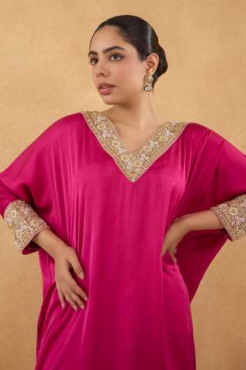 Shop Pooja Popli Fuchsia Silk, Modal V-neck Short Kurta And Floral Print Pant Set Online at Aza Fashions Shop_Pooja Popli_Fuchsia Silk, Modal V-neck Short Kurta And Floral Print Pant Set _Online_at_Aza_Fashions