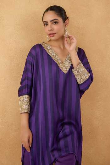 Pooja Popli Purple Silk, Modal V-neck Striped Print Kurta And Salwar Set at Aza Fashions Pooja Popli_Purple Silk, Modal V-neck Striped Print Kurta And Salwar Set _at_Aza_Fashions