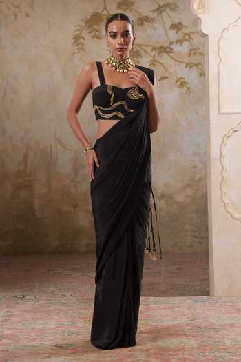Shop Pooja Popli Black Crepe Sweetheart Neck Maya Pre-draped Saree With Embroidered Blouse Online at Aza Fashions Shop_Pooja Popli_Black Crepe Sweetheart Neck Maya Pre-draped Saree With Embroidered Blouse _Online_at_Aza_Fashions