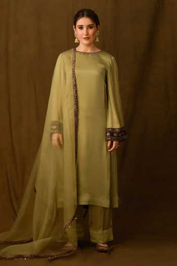Afriya Green , Viscose, Silk Round Dabka Embroidery Satin Kurta Set Online at Aza Fashions Afriya_Green , Viscose, Silk Round Dabka Embroidery Satin Kurta Set _Online_at_Aza_Fashions