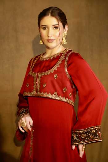 Buy_Afriya_Maroon Satin, Linen Round Neck - _Online_at_Aza_Fashions