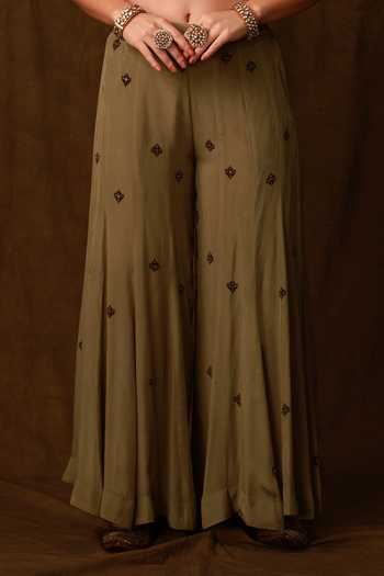 Afriya_Green Crepe, Silk Organza Sweetheart Neck Sheer Cape And Sharara Set _Online_at_Aza_Fashions