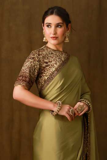 Afriya Green Organza, Satin, Viscose, Linen Round Neck Saree And Blouse Set at Aza Fashions Afriya_Green Organza, Satin, Viscose, Linen Round Neck Saree And Blouse Set _at_Aza_Fashions