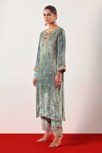 Buy Anantaa By Roohi Green Viscose, Velvet Notched Neck, Yes Embroidered Kurta And Pant Online at Aza Fashions Buy_Anantaa By Roohi_Green Viscose, Velvet Notched Neck, Yes Embroidered Kurta And Pant _Online_at_Aza_Fashions