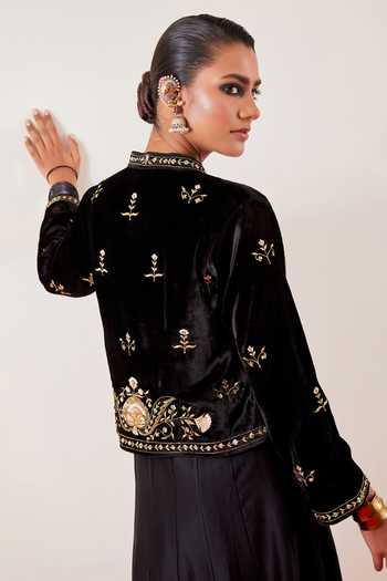 Anantaa By Roohi Black Embroidered Short Velvet Jacket