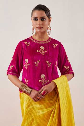 Anantaa By Roohi Magenta Embroidered Blouse 