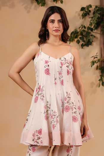 Buy_Anshu Wadhwa_Pink Organza, Chanderi Sweetheart Neck Hand Embroidered Anarkali Set 