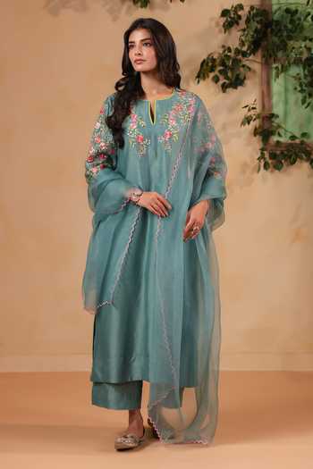 Buy_Anshu Wadhwa_Teal Chanderi Split V-neck, Yes Embroidered Kurta And Pant Set _Online_at_Aza_Fashions