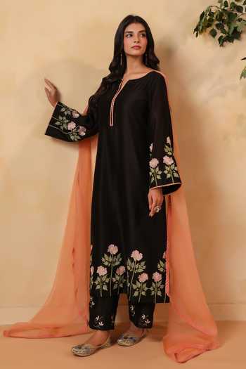 Anshu Wadhwa Embroidered Chanderi & Organza Kurta Set 