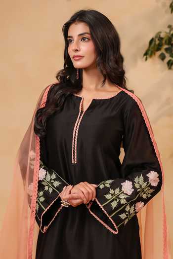 Shop_Anshu Wadhwa_Black Organza, Chanderi Split V-neck Embroidered And Kurta Set 
