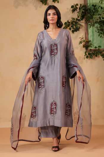 Anshu Wadhwa Hand Painted Chanderi Kurta Set 