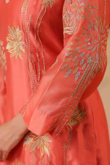 Shop_Anshu Wadhwa_Orange Chanderi Split V-neck Embroidered Kurta Set _Online_at_Aza_Fashions