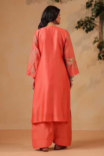 Anshu Wadhwa Embroidered Chanderi Kurta & Salwar Set 