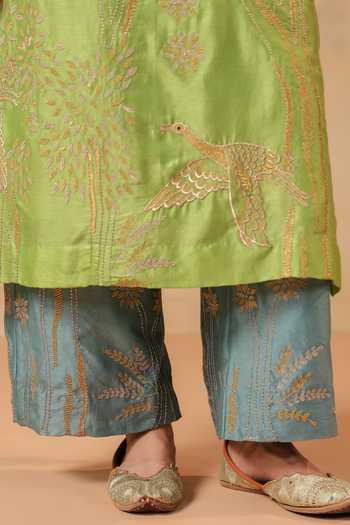 Buy Anshu Wadhwa Green Chanderi Split V-neck, Yes Embroidered Kurta And Pant Set Online at Aza Fashions Buy_Anshu Wadhwa_Green Chanderi Split V-neck, Yes Embroidered Kurta And Pant Set _Online_at_Aza_Fashions