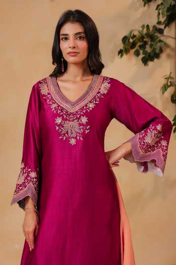 Buy_Anshu Wadhwa_Wine Chanderi V-neck Embroidered Kurta Set _Online_at_Aza_Fashions