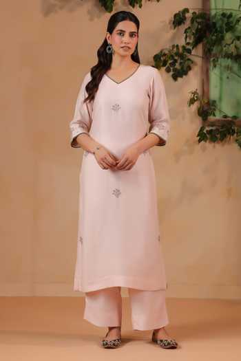 Anshu Wadhwa Hand Embroidered Linen Satin Kurta & Pant Set 