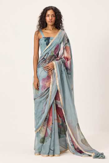 Kharakapas Feirosa Painted Saree With Helen Blouse 