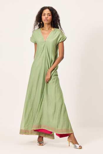 Shop Kharakapas Green Chanderi V-neck Emma Wide Legged Jumpsuit Online at Aza Fashions Shop_Kharakapas_Green Chanderi V-neck Emma Wide Legged Jumpsuit _Online_at_Aza_Fashions