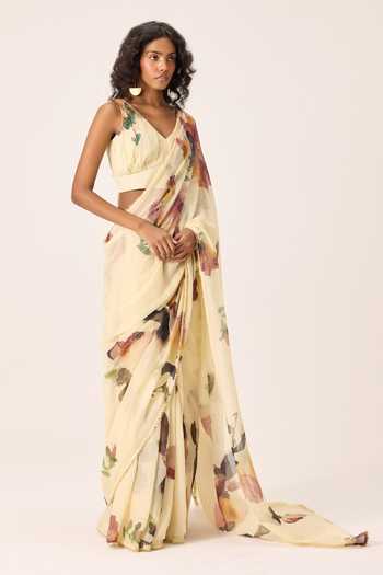 Kharakapas Cream Kota Doria Soleil Floral Painted Saree Online at Aza Fashions Kharakapas_Cream Kota Doria Soleil Floral Painted Saree _Online_at_Aza_Fashions