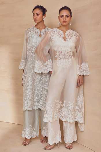 Buy Pankaj & Nidhi Ivory Silk Organza Split V-neck, Yes Bloom Pearl Mist Kurta Set Buy_Pankaj & Nidhi_Ivory Silk Organza Split V-neck, Yes Bloom Pearl Mist Kurta Set