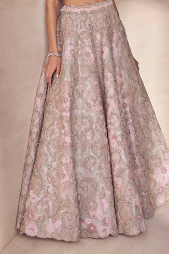 Shop Pankaj & Nidhi Pink Silk Organza Sweetheart Neck Aster Orleans Bloom Lehenga Set Online at Aza Fashions Shop_Pankaj & Nidhi_Pink Silk Organza Sweetheart Neck Aster Orleans Bloom Lehenga Set _Online_at_Aza_Fashions