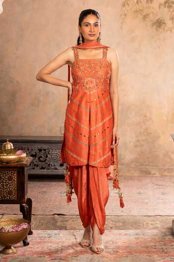 Studio Bagechaa Orange Silk, Cotton, Crepe, Net Embroidery, Zardozi Juhi Peach Kurta Set Online at Aza Fashions Studio Bagechaa_Orange Silk, Cotton, Crepe, Net Embroidery, Zardozi Juhi Peach Kurta Set _Online_at_Aza_Fashions