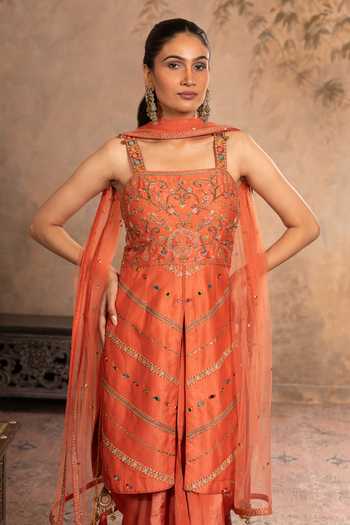 Shop Studio Bagechaa Orange Silk, Cotton, Crepe, Net Embroidery, Zardozi Juhi Peach Kurta Set Online at Aza Fashions Shop_Studio Bagechaa_Orange Silk, Cotton, Crepe, Net Embroidery, Zardozi Juhi Peach Kurta Set _Online_at_Aza_Fashions