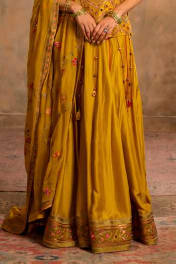 Studio Bagechaa Mustard Silk, Cotton, Organza V-neck Kiran Embroidered Kurta Lehenga Set Online at Aza Fashions Studio Bagechaa_Mustard Silk, Cotton, Organza V-neck Kiran Embroidered Kurta Lehenga Set _Online_at_Aza_Fashions
