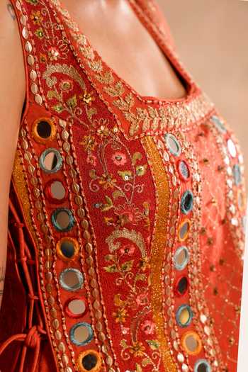 Buy Studio Bagechaa Orange Silk, Cotton, Organza Square Neck, Yes Ziya Embroidered Kurta Skirt Set Buy_Studio Bagechaa_Orange Silk, Cotton, Organza Square Neck, Yes Ziya Embroidered Kurta Skirt Set