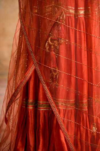 Shop Studio Bagechaa Orange Silk, Cotton, Organza Square Neck, Yes Ziya Embroidered Kurta Skirt Set Shop_Studio Bagechaa_Orange Silk, Cotton, Organza Square Neck, Yes Ziya Embroidered Kurta Skirt Set