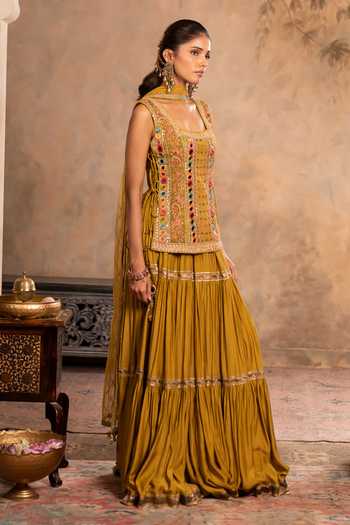 Buy Studio Bagechaa Yellow Silk, Cotton, Organza Square Neck Ziya Embroidered Kurta Skirt Set Online at Aza Fashions Buy_Studio Bagechaa_Yellow Silk, Cotton, Organza Square Neck Ziya Embroidered Kurta Skirt Set _Online_at_Aza_Fashions