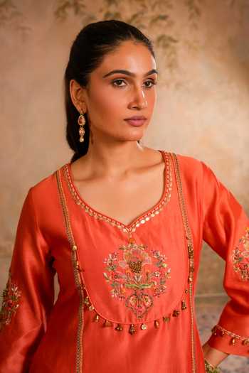 Buy Studio Bagechaa Orange Cotton, Chanderi, Crepe V-neck, Yes Sia Peach Kurta And Dhoti Pant Set Online at Aza Fashions Buy_Studio Bagechaa_Orange Cotton, Chanderi, Crepe V-neck, Yes Sia Peach Kurta And Dhoti Pant Set _Online_at_Aza_Fashions