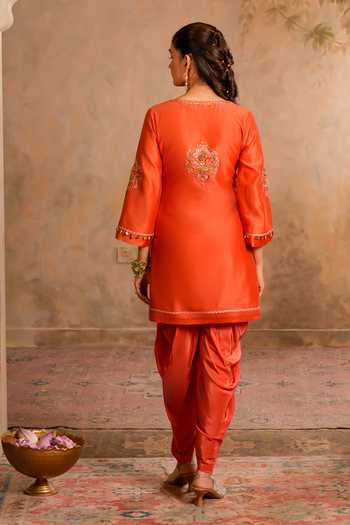 Studio Bagechaa Sia Peach Orange Kurta & Dhoti Pant Set