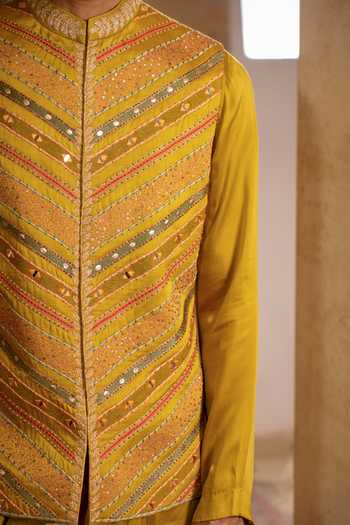 Buy Studio Bagechaa Yellow Chanderi, Satin, Linen Samar Embroidered Nehru Jacket And Kurta Set Buy_Studio Bagechaa_Yellow Chanderi, Satin, Linen Samar Embroidered Nehru Jacket And Kurta Set