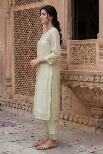 Buy Missprint Green Chanderi Silk, Cotton, Organza Round Neck Block Print Pastel Kurta Set Online at Aza Fashions Buy_Missprint_Green Chanderi Silk, Cotton, Organza Round Neck Block Print Pastel Kurta Set _Online_at_Aza_Fashions